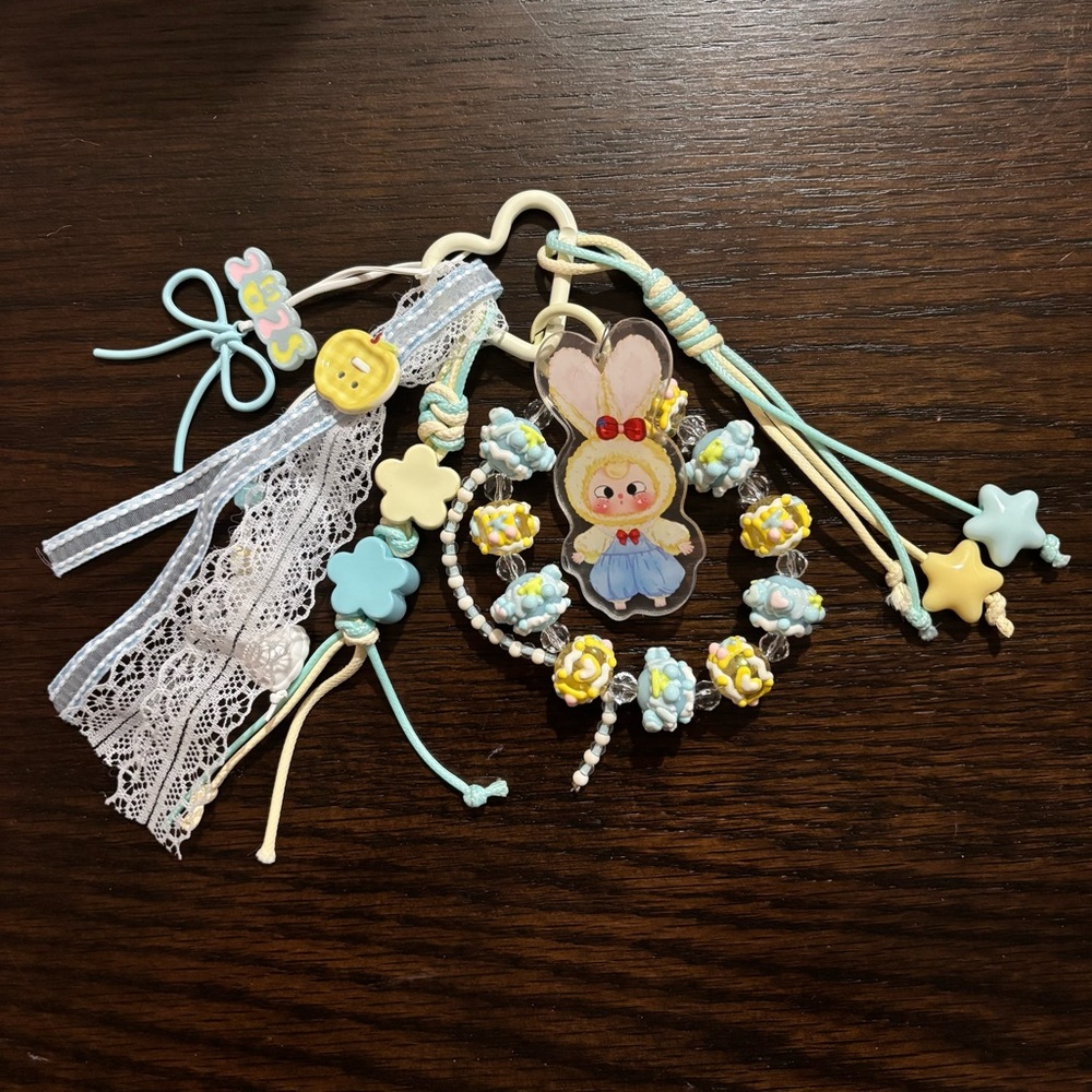 Baby Three Love Chain Time Keychain Confirmed Mint Ice Blue